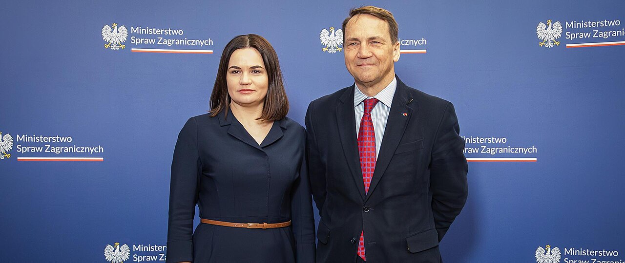 Radosław Sikorski ze Swiatłaną Cichanouską w siedzibie MSZ